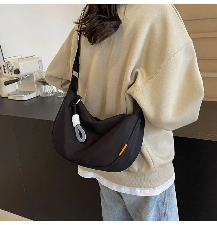 Luna Crescent Hobo