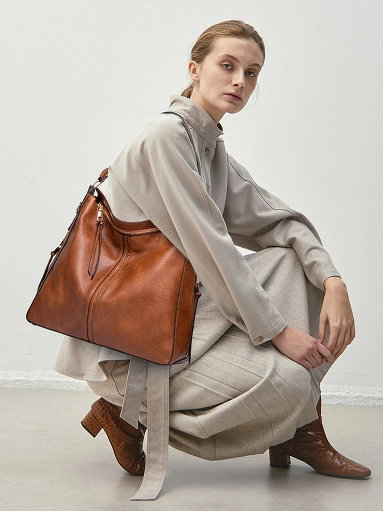 The Sienna Hobo