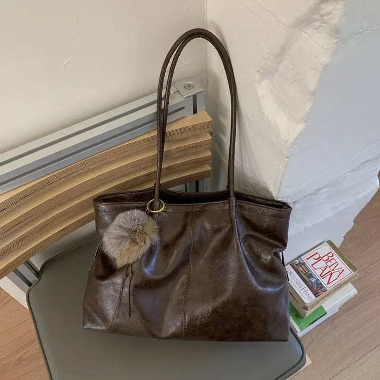 The Nora Classic Tote