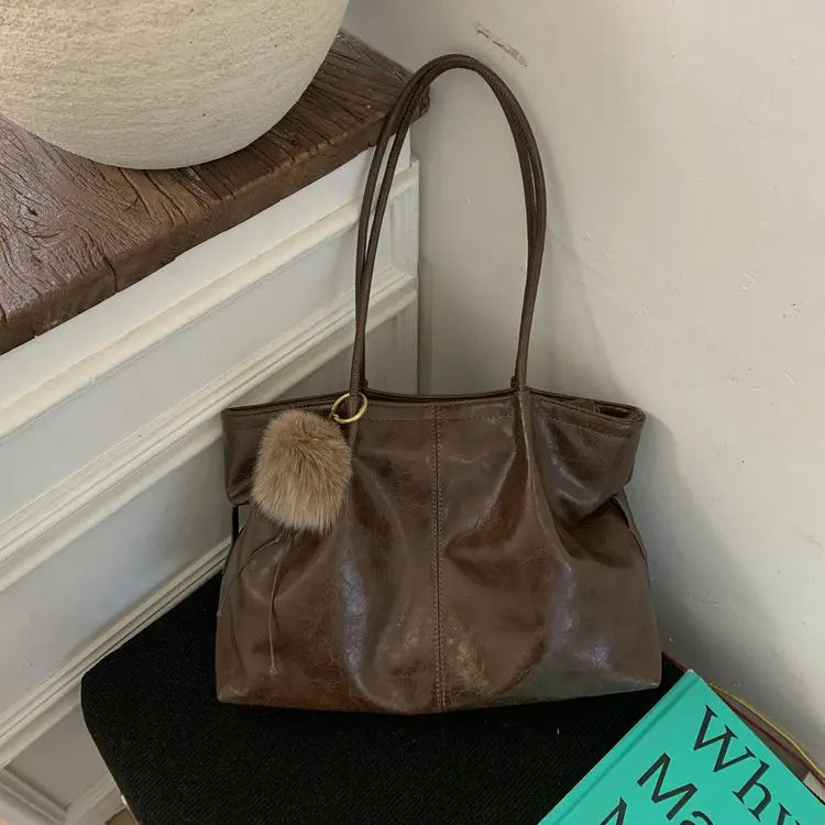 The Nora Classic Tote