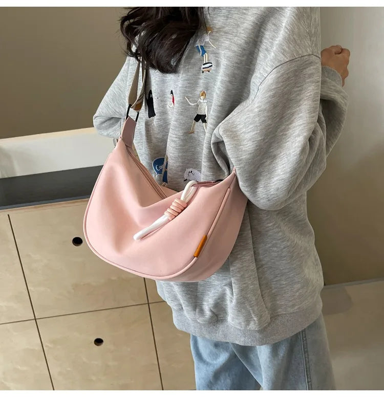 Luna Crescent Hobo