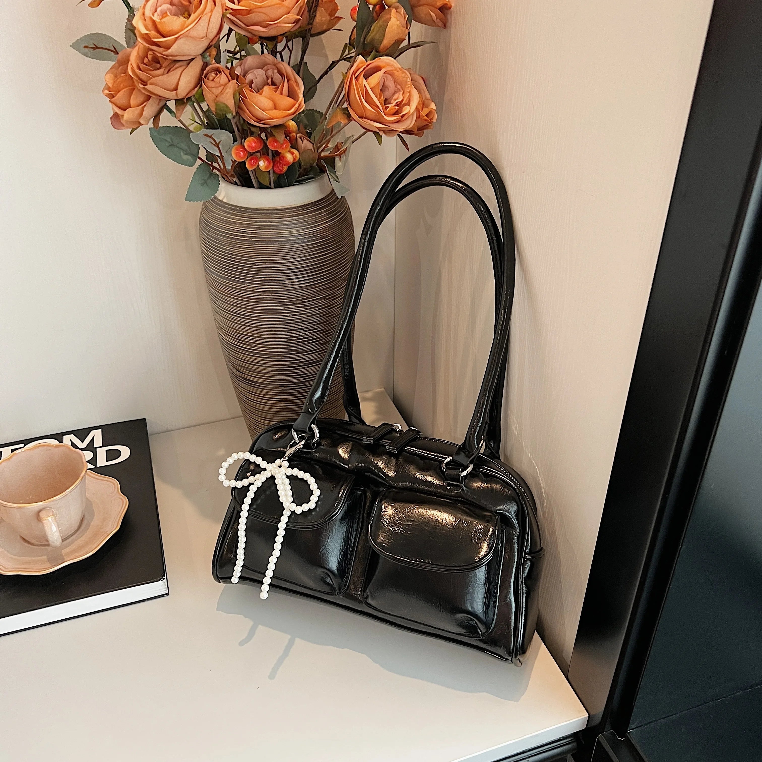 The Pearl Pocket Tote
